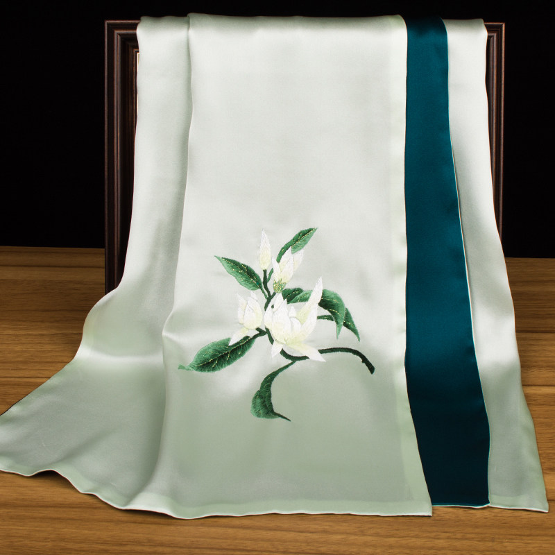 Sciarpa in Pura Seta con Ricam - Embroidery Gift recensione e prezzo