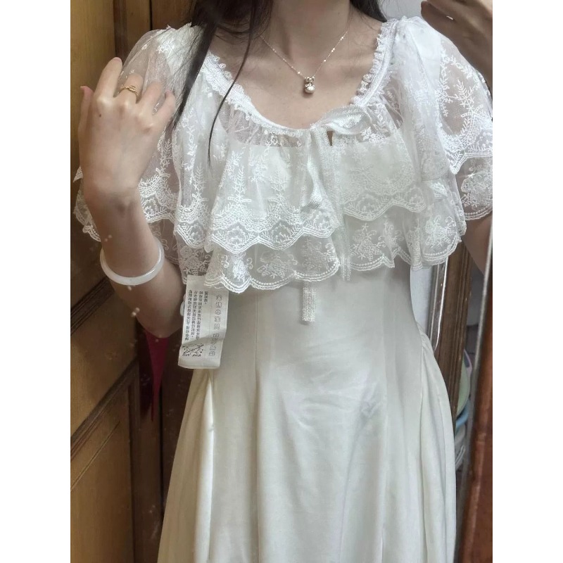 Cappa Blusa da Donna in Pizzo  - Embroidery Premium recensione e prezzo