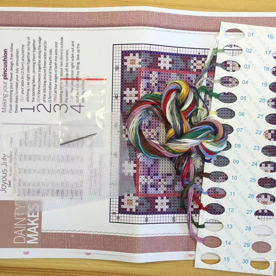 742Fun Pacchetto punto croce S - Embroidery World recensione e prezzo
