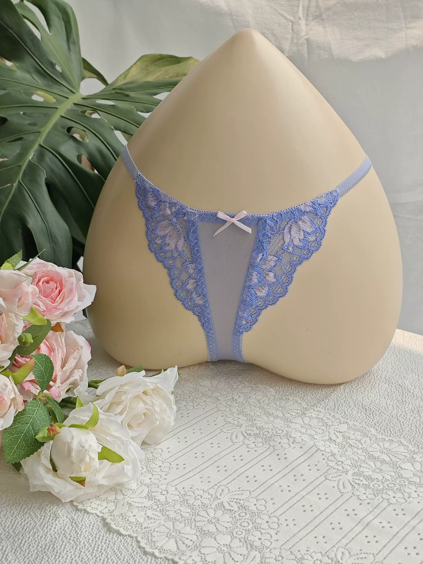Slip da Uomo in Pizzo Nero con - Embroidery Gift recensione e prezzo